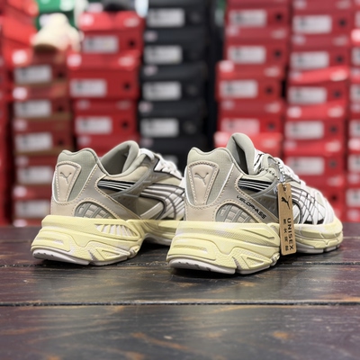 PUMA彪马 × PLEASURES 网布皮革 百搭 低帮 生活休闲鞋 391696