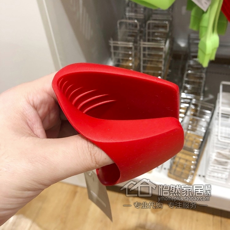 日式隔热硅胶套微波炉防烫耐高温手套烤箱铁盘工具单只