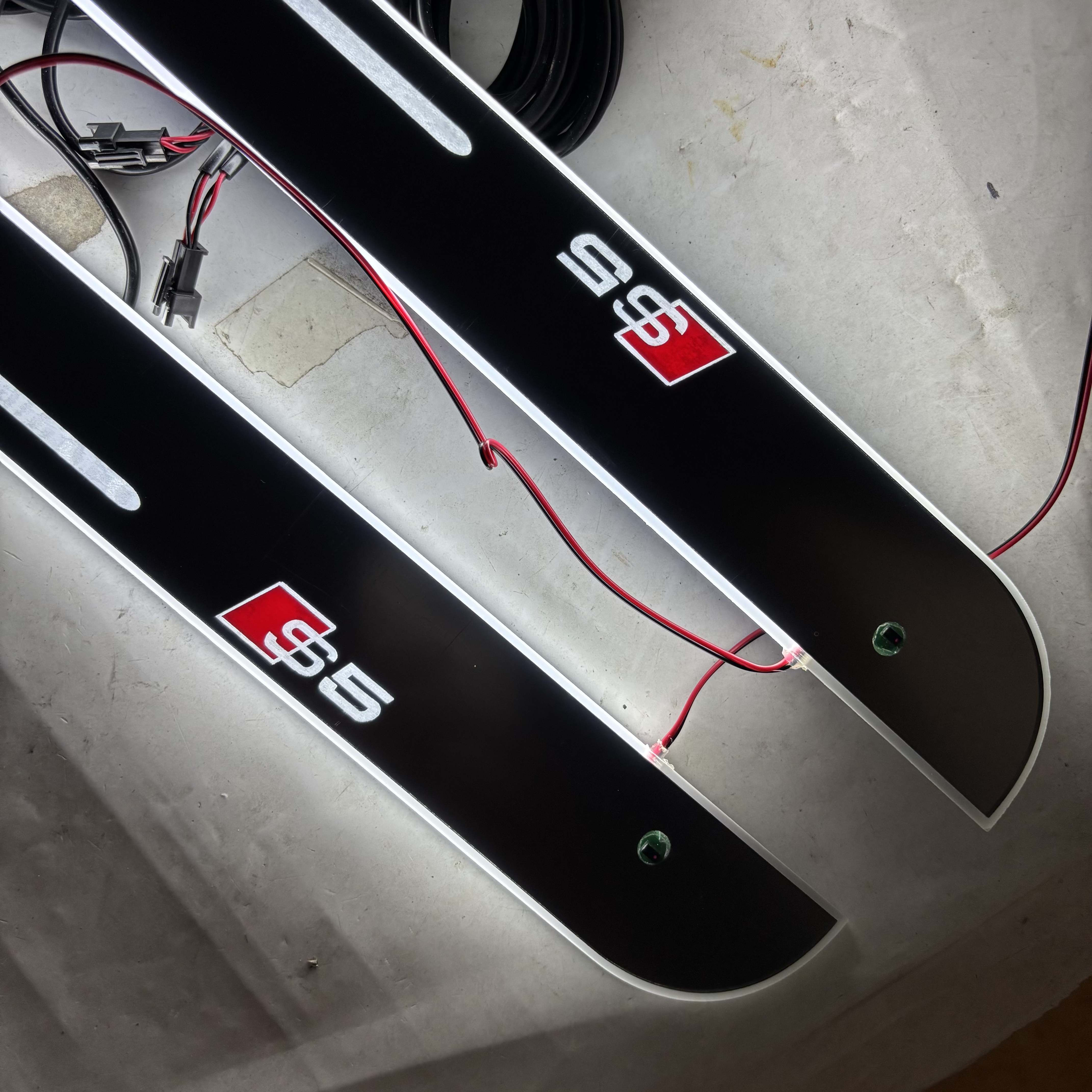 流光门槛条改装迎宾踏板