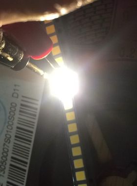 LED 灯珠2836暖白3600-3800K色温 24-26LM 铜支架 金线 鸿利光电