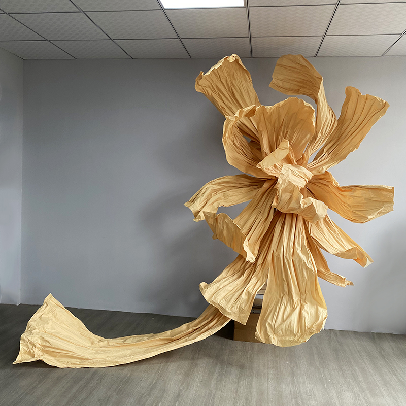 婚礼堂装饰超大纸花褶皱美塑花