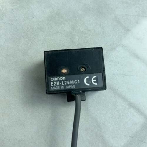 可维修 E2K-L26MC1 液位传感器   成色
