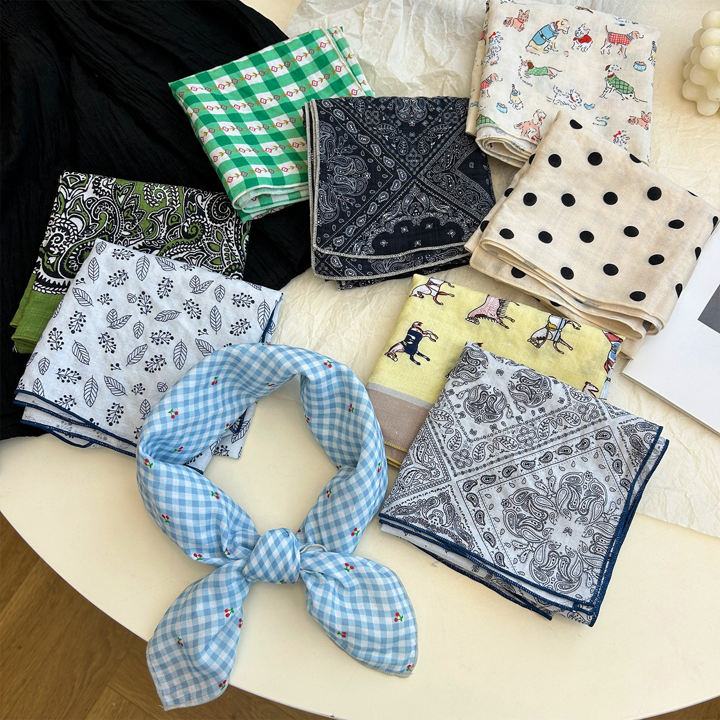 春夏季薄款复古文艺百搭小方巾女高级感装饰包头巾护颈领巾配饰潮