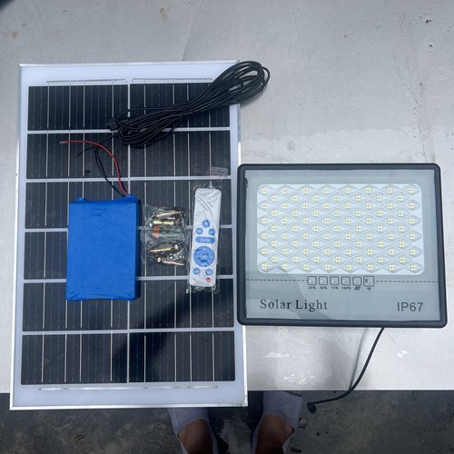 直播间专享太阳能路灯电池容量24000毫安