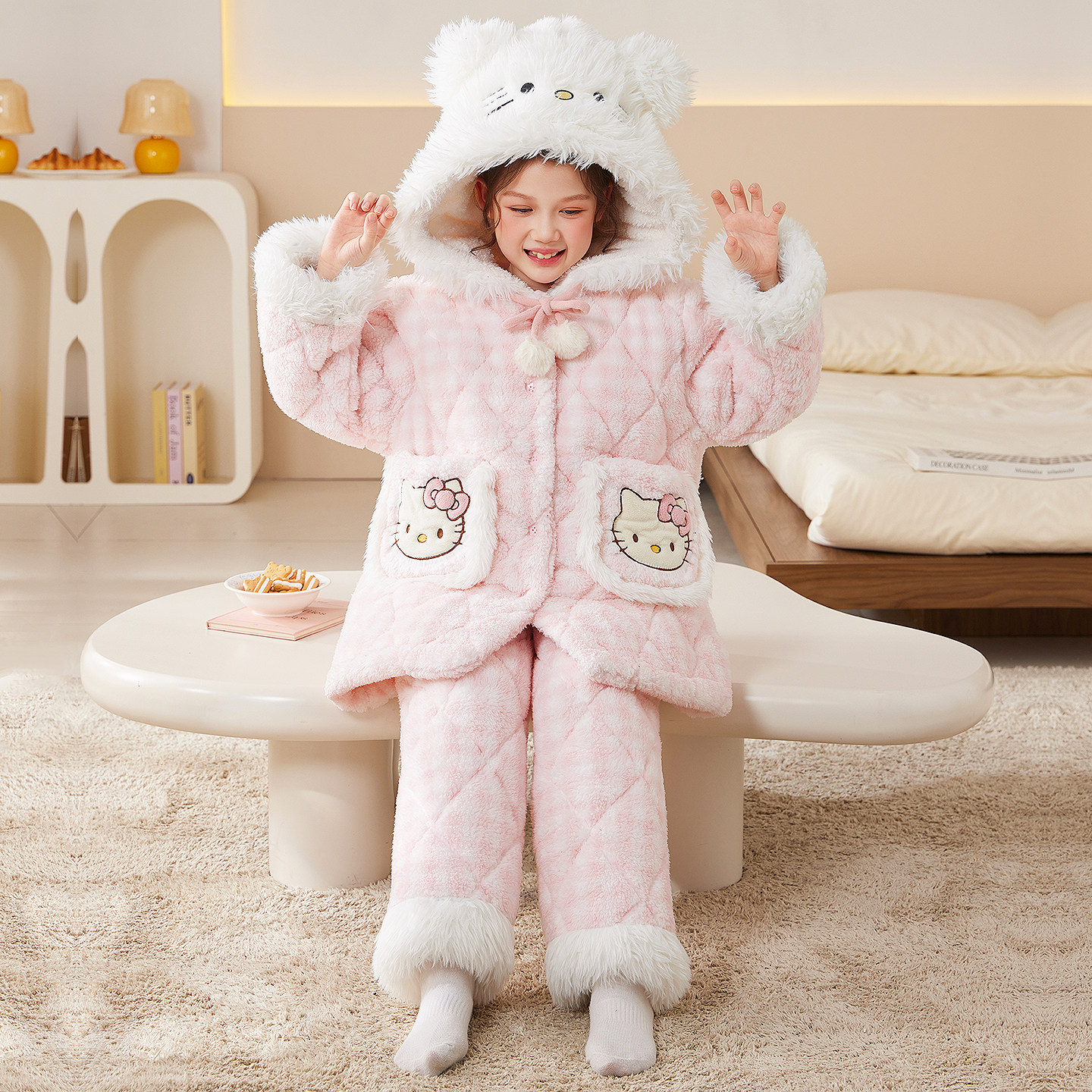 儿童睡衣冬季加绒加厚冬款三层夹棉女孩冬天珊瑚绒女童HelloKitty