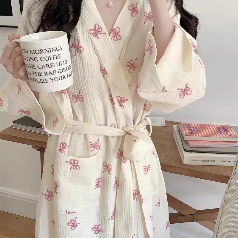 新款睡衣女春秋季韩系简约舒适睡袍粉色蝴蝶结休闲宽松家居服睡裙