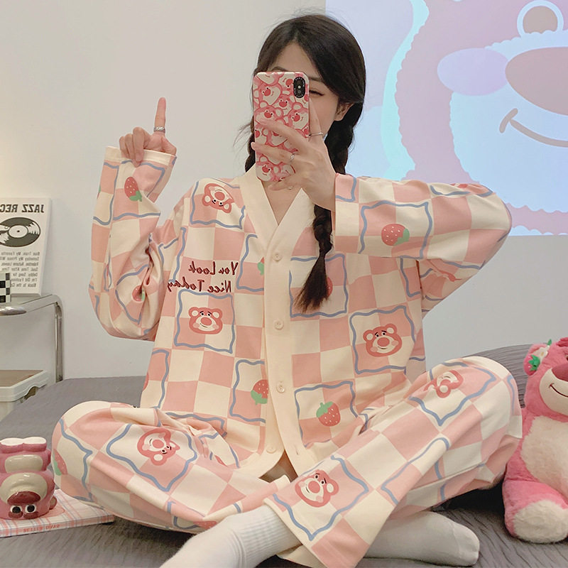 春秋季天2026新款长袖草莓小熊睡衣女士大码甜美套装网红风家居服