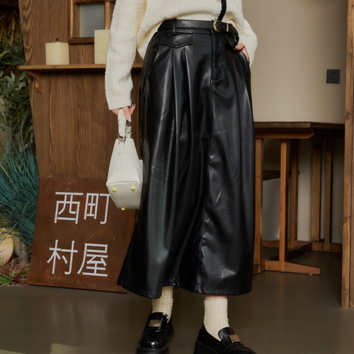 西町村屋气质简约风A字皮裙女秋冬休闲双袋盖半身裙商场同款