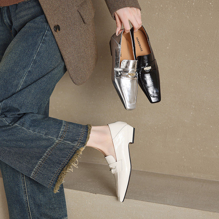 复古英伦风方头乐福鞋女2026新款真皮粗跟通勤单鞋老钱风小皮鞋