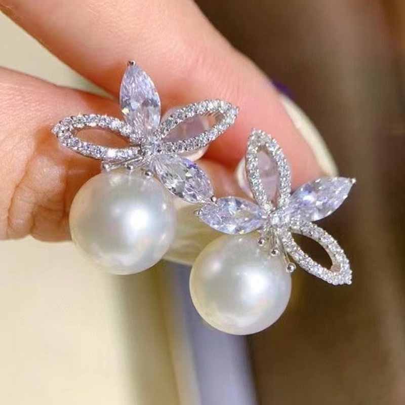 强光珍珠耳钉Berier/贝睿尔