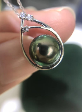 18K金吊坠项链大溪地海水黑珍珠9-10MM正圆正品强光黑色真珍珠女