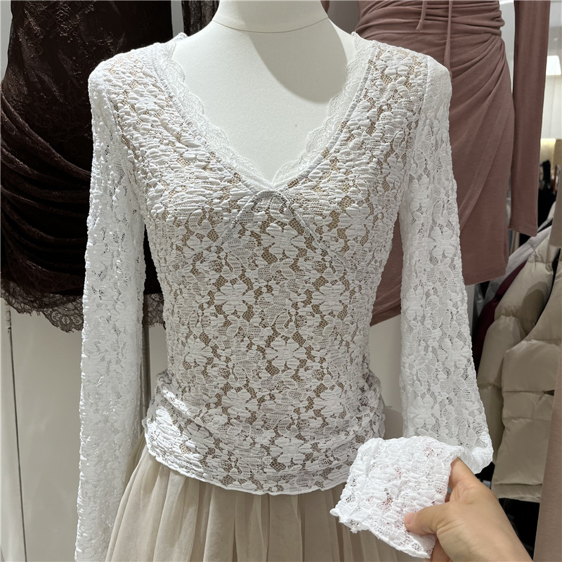 法式甜辣风V领蕾丝衫女打底衫