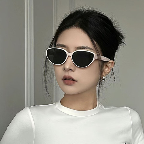 墨镜女款显脸小偏光太阳镜