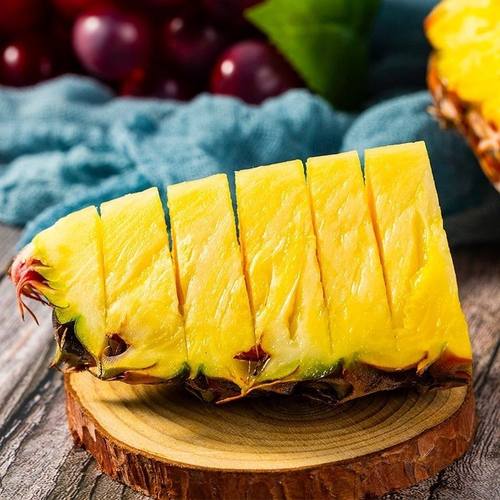 海南金钻凤梨新鲜应季水果香水大菠萝手撕菠萝无眼整箱包邮
