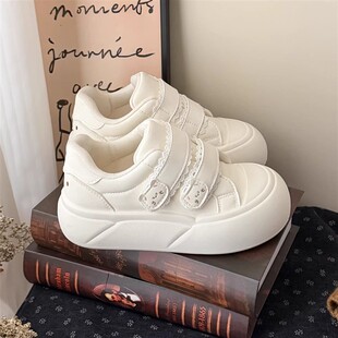 厚底小白鞋子女2026新款女鞋蕾丝魔术贴休闲百搭学生板鞋丑萌鞋女