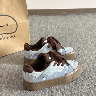 爆款厚底小白鞋女款2025新款春秋休闲板鞋女百搭ins鞋子面包鞋潮