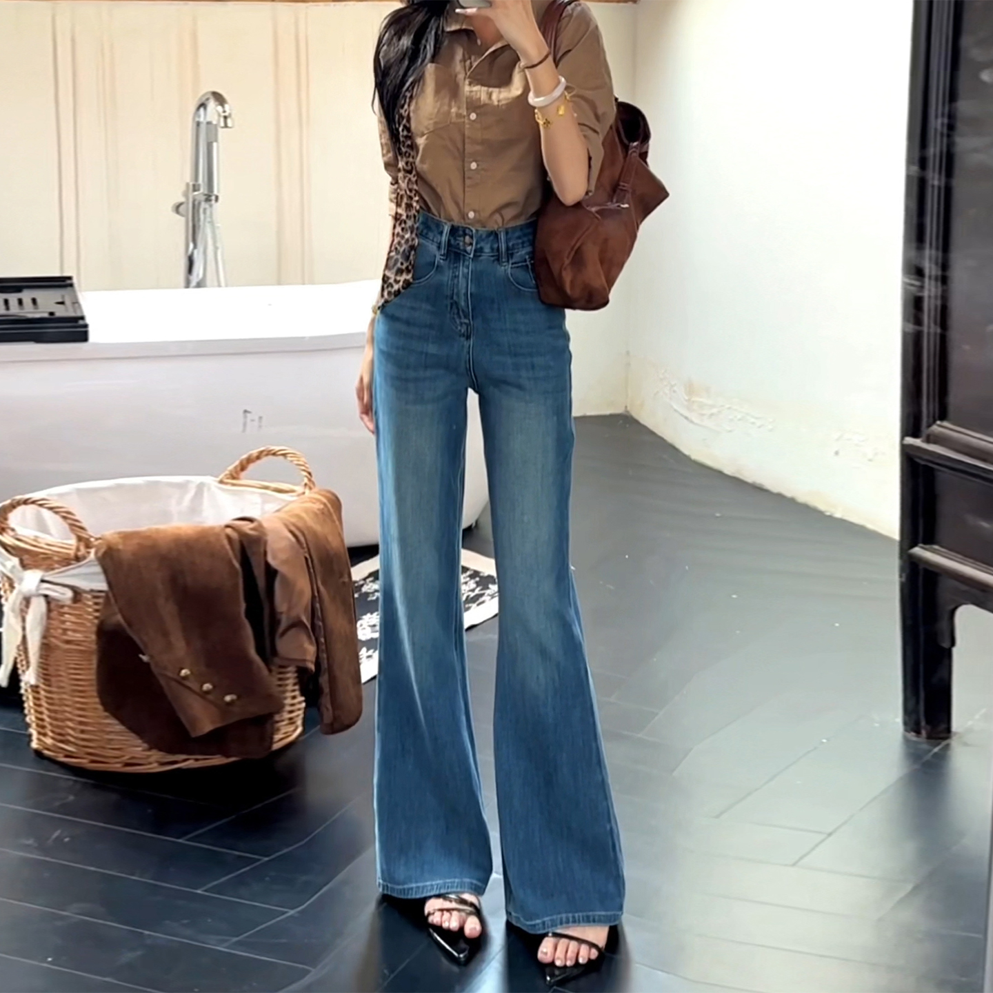 微弹高级感蓝色口袋直筒复古