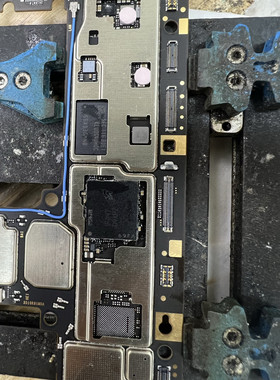 小米平板 5 5pro正常使用不开机WiFi跟蓝牙打不开cpu维修超好评