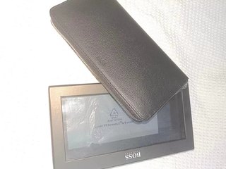 hugo boss 钱包男 长款 真皮牛皮多卡位横款 黑色 拉链经典 现货