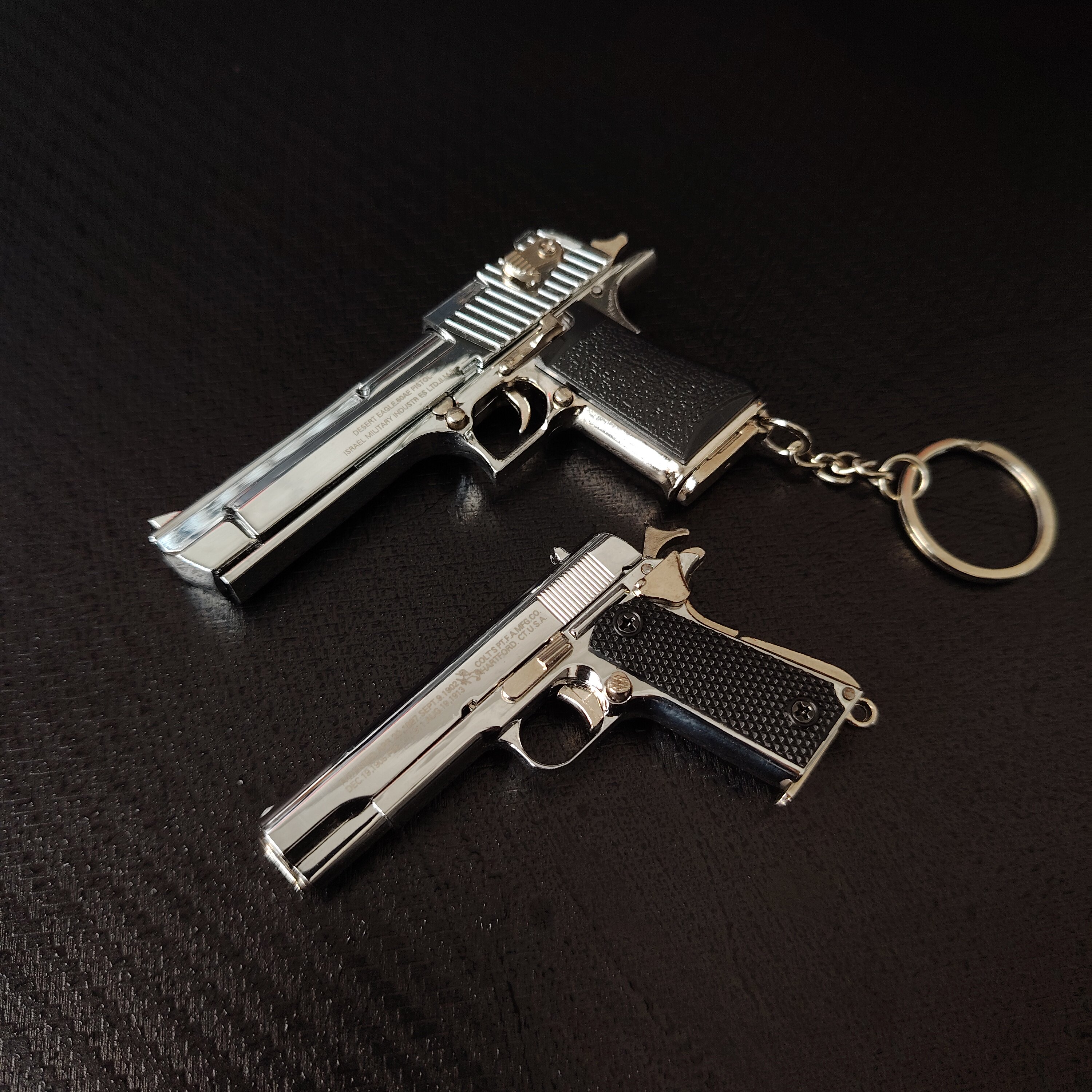 迷你沙漠之鹰M1911 可拆卸游戏/电竞实物周边