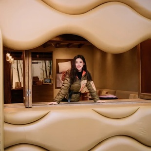 朱珠同款代购Peak Performance轻便连帽羽绒服夹克开衫男女款外套