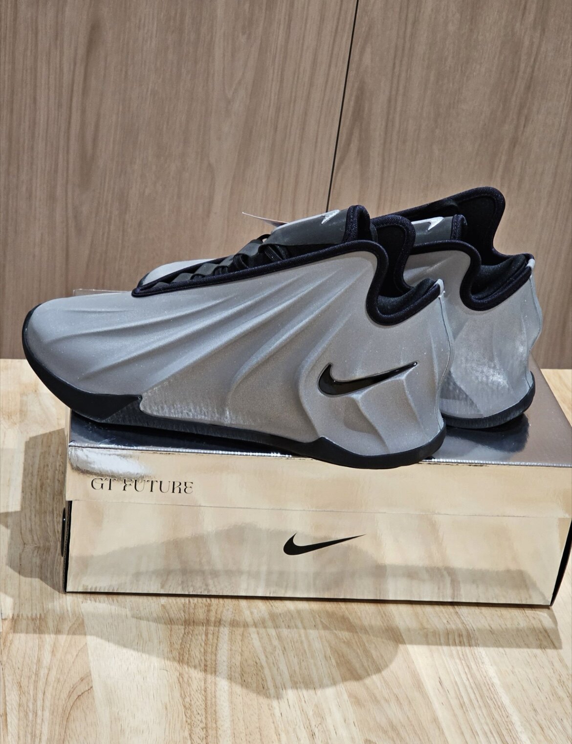 NIKE G.T. Future EP灰色未来概念新款实战篮球鞋 FZ5591-002