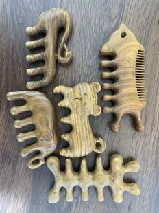 燕赵蠡 蜗宝宝毛线店铺 纯天然绿檀经络梳