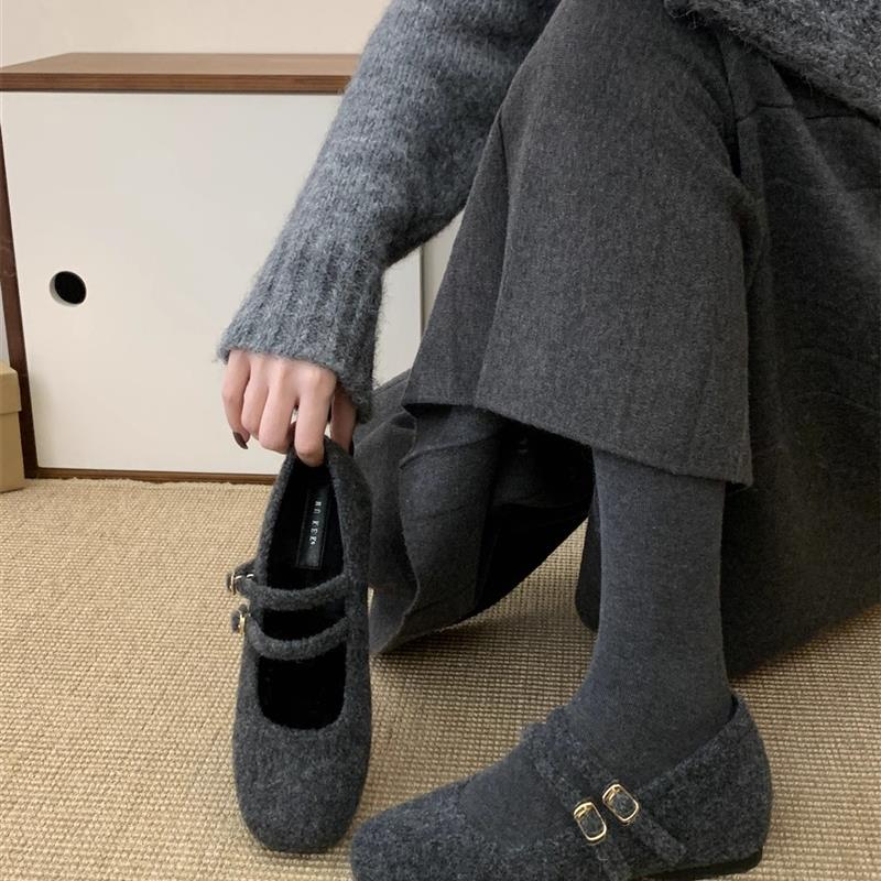 内增高玛丽珍毛毛鞋女冬外穿新款法式灰色呢子单鞋女厚底加绒棉鞋