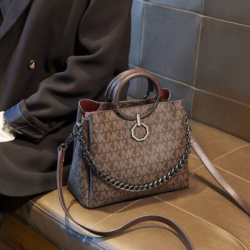 高级感爆款包包女2025新款潮夏季手提斜挎女包百搭质感时尚水桶包