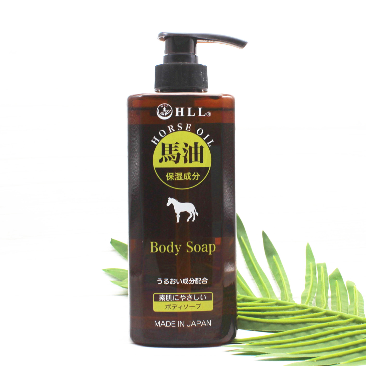 hll奈菲尔日本进口天然马油沐浴露600ml弱酸性持久控油补水正品