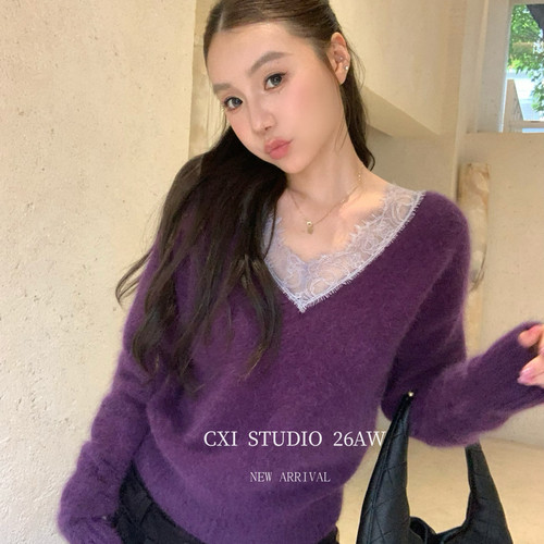 CXI-系纯欲蕾丝拼接V领兔毛保暖毛衣（含30兔毛）(只卖毛衣)UC911
