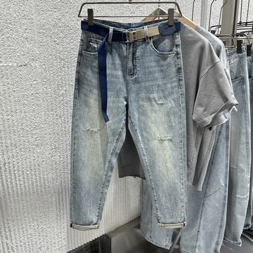 逸凯-26夏上新浅色系韩版修身磨损补丁弹力小脚裤时尚街头R-32287
