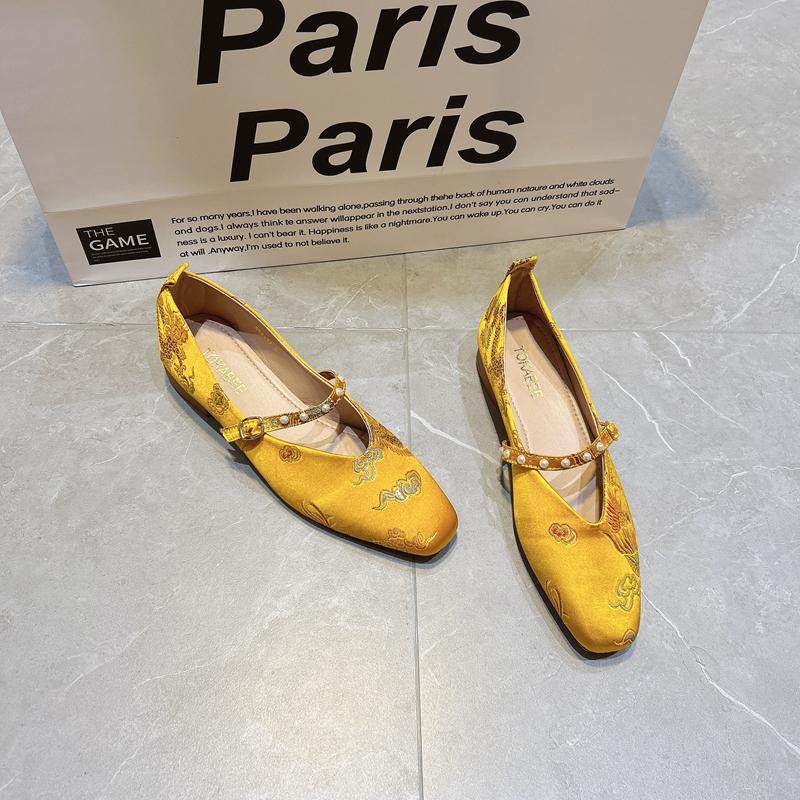 复古旗袍百搭平底鞋女2025春季新款刺绣一字扣黑色新中式国风单鞋,女鞋,浅口单鞋,淘宝优惠券,粉丝福利购,淘宝优惠卷