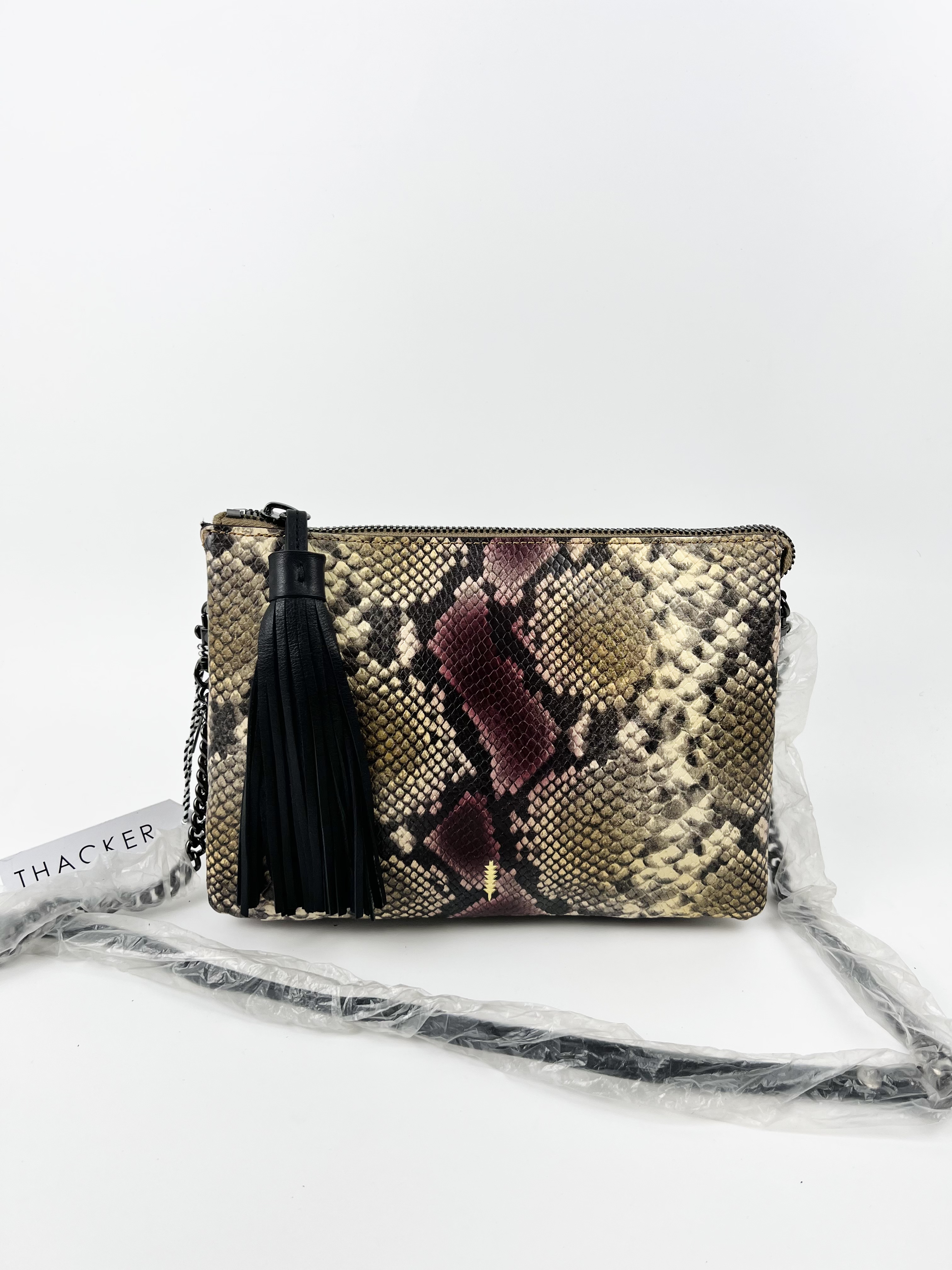 美单孤品 精致时尚个性潮流真皮蛇纹图案三层拉链链条斜挎包