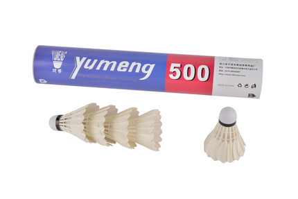 羽梦500羽毛球稳定耐打落点准确，毛杆粗状花鸭反洗毛片+复合球头