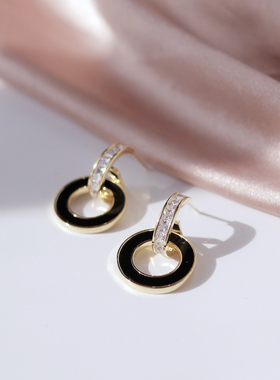 Pressing Love黑色圆环耳环2025冬季爆款耳饰1款2戴