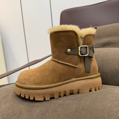2025冬季短筒金属皮带搭扣雪地靴女厚底牛皮羊毛加绒加厚保暖棉鞋