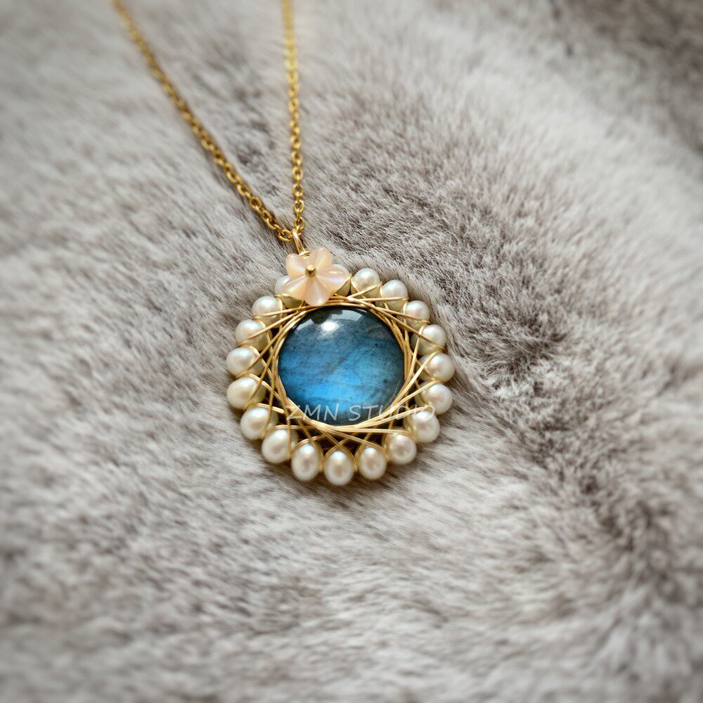 ZMN/花间舞/小众设计天然蝶贝花朵珍珠拉长石手工绕线14K吊坠项链