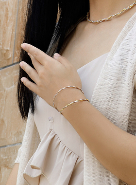 意大利进口时尚风精巧双线手链