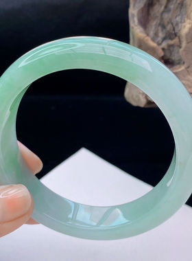 【带证书】缅甸高端天然a货翡翠直播玉手镯女真货浅绿淡蓝冰糯种