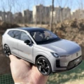 1:18 Volvo Xc70