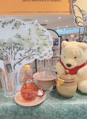 东京迪士尼小熊维尼储物罐田园