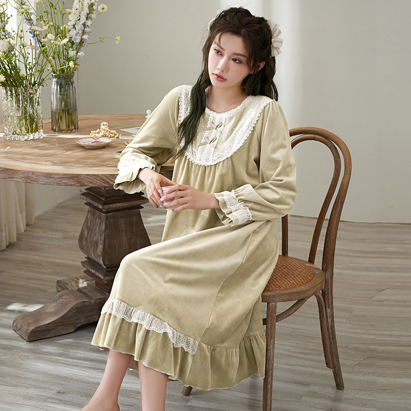 2025年新款秋冬款珊瑚绒睡裙女春秋加厚加绒宫廷风薄款海岛绒睡衣