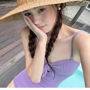 泳衣女三角连体纯欲清新显瘦遮肚紫色吊带连体保守沙滩度假泡温泉
