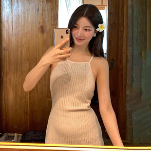 泳衣女新款 连体小胸显瘦遮肚学生保守甜美可爱度假泡温泉 纯色裙式