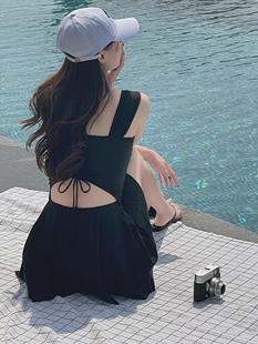 泳衣女夏连体裙式 钢托小胸聚拢分体平角保守遮肚显瘦学生温泉泳装
