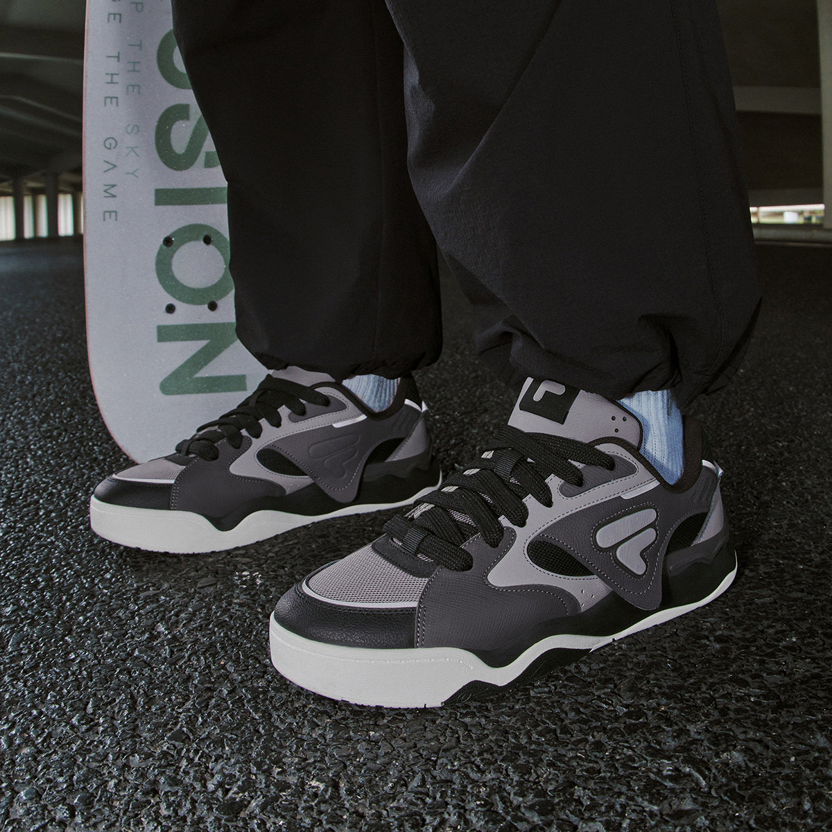 Fila/斐乐KICK II踢板鞋2代男子潮流运动滑板生活鞋T12M512902F