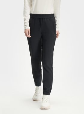 Fila/斐乐秋季新款女子户外时尚休闲场下健身针织长裤A11W441603A