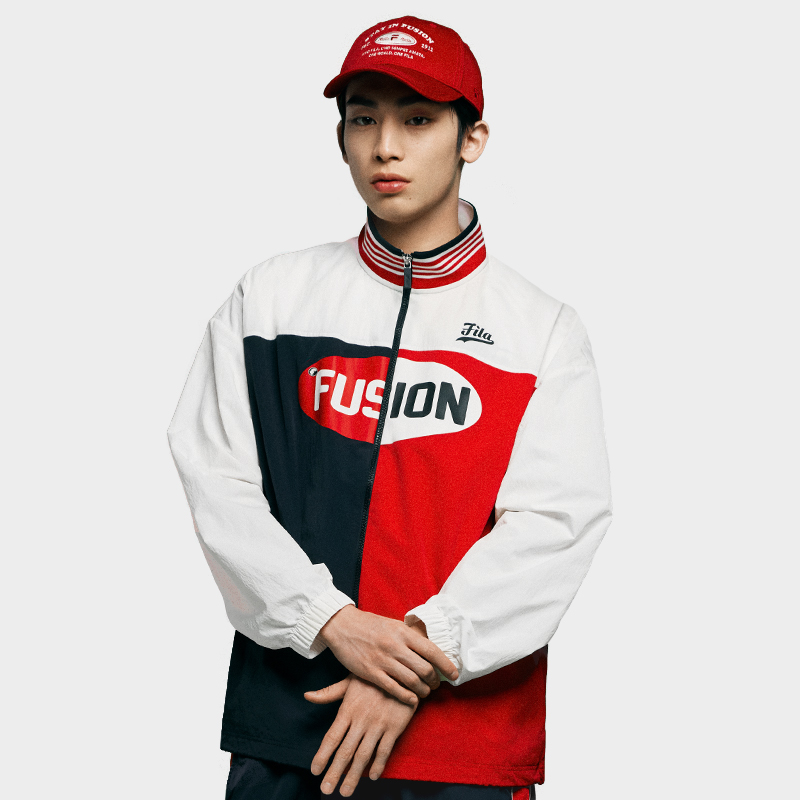 斐乐男子潮流运动宽松梭织外套