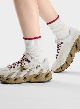 Fila/斐乐冬季新款女VETTA圣诞配色ORIGINALE老爹鞋F12W613121F